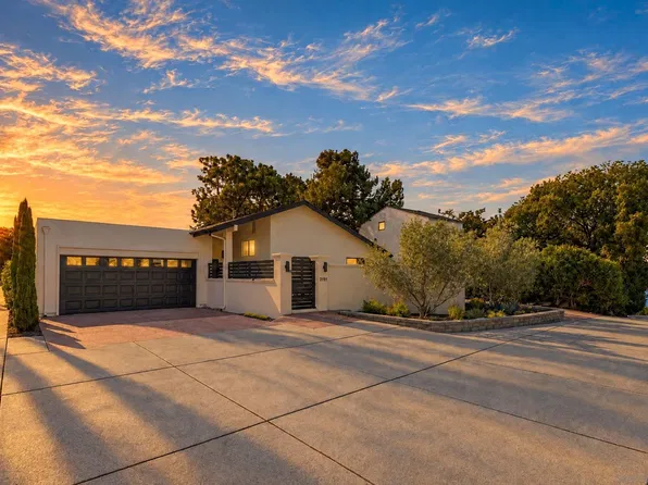 2191 7th St, Del Mar, CA 92014