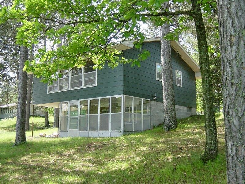 1st image of 24785 Washington Dr