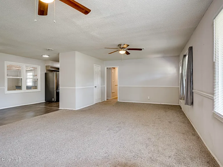 2107 Faircrest Ave #A — Photo 3