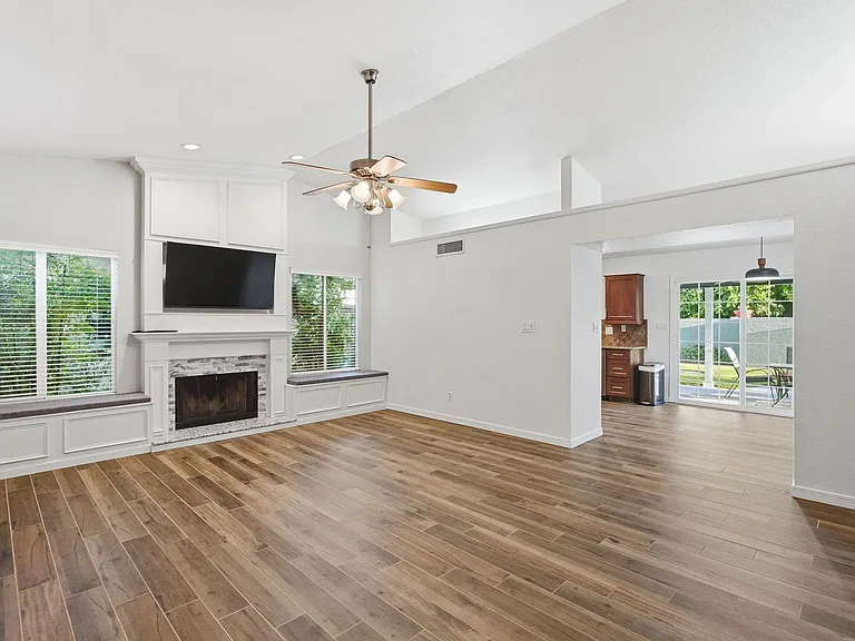 6823 E Grandview Dr — Photo 5