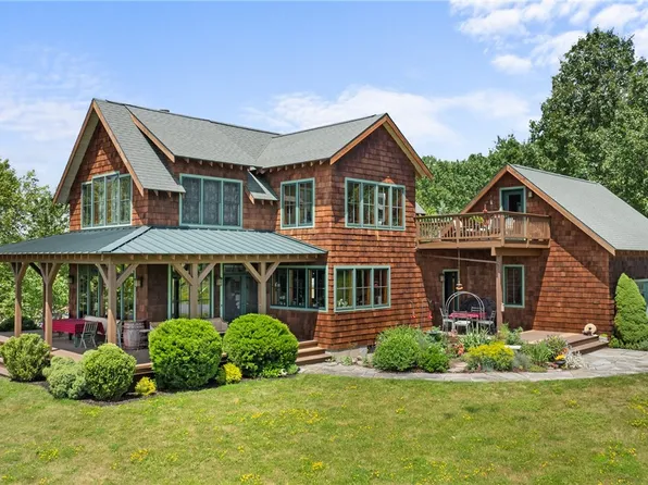 5347 Dutch St, Dundee, NY 14837