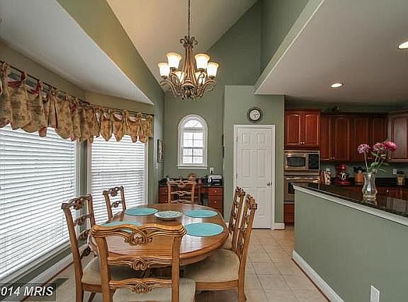 5th image of 181 Arden Ln