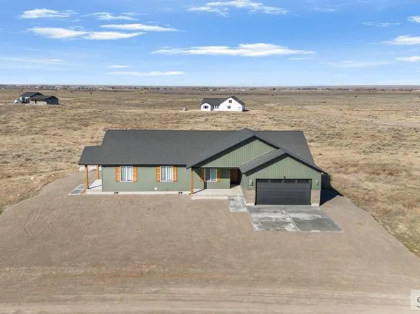 587 Springbrook Ln, Saint Anthony, ID 83445