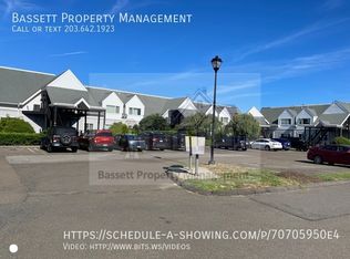 1115 Windward Rd #1, Milford, CT 06461