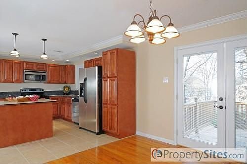5th image of 1144 Park Hill Cir