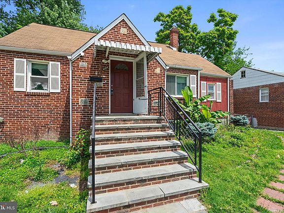 2nd image of 6504 Knollbrook Dr