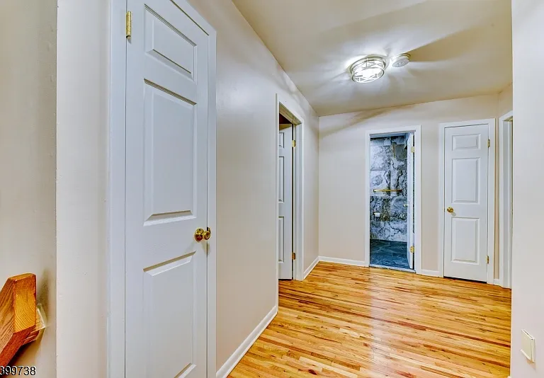 6 Hansen Pl #6 — Photo 28