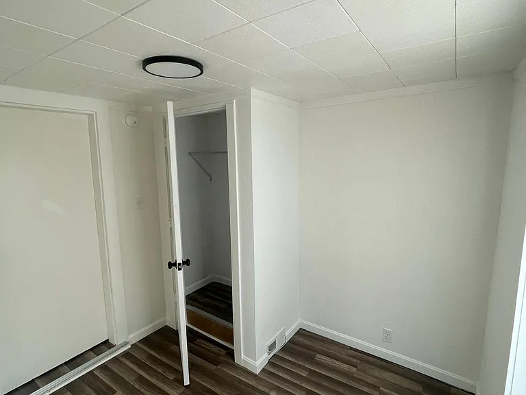342 Kahl Ct — Photo 8