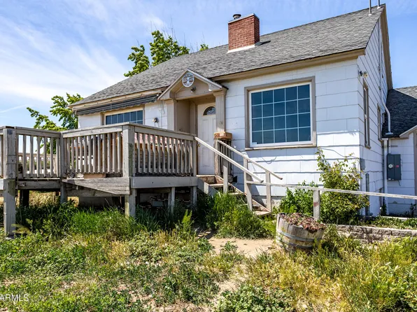 150 Section 1 Rd, Tieton, WA 98947