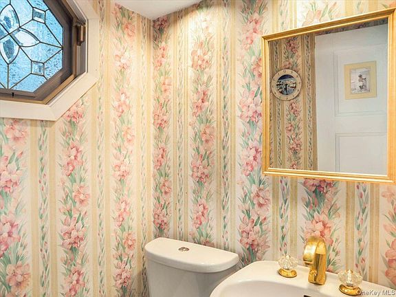 4th image of 3 Carlton Road