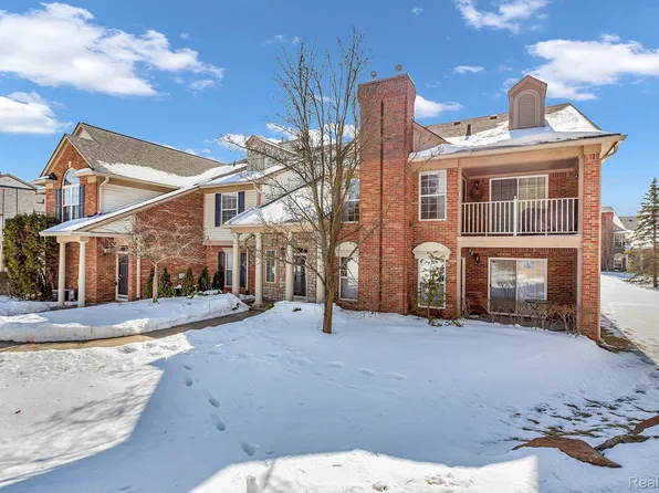 3516 Oakmonte Blvd, Oakland, MI 48306