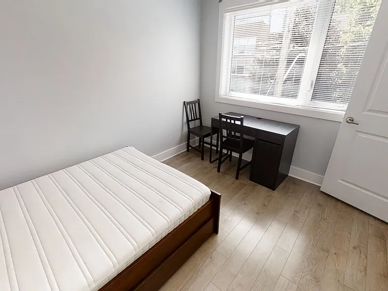 173 Henderson Ave — Photo 6