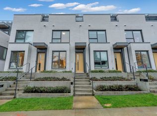 659 W 30th Ave, Vancouver, BC