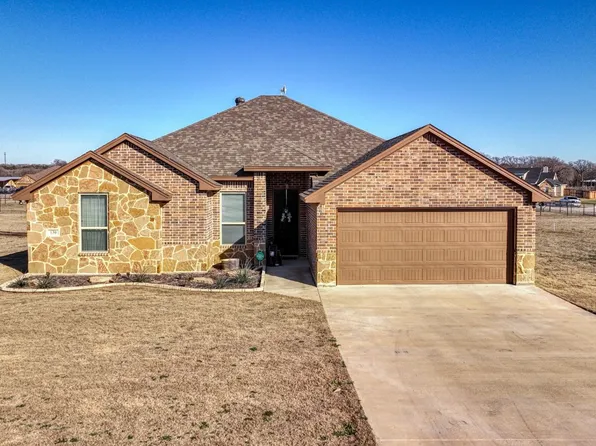 130 Cool Meadows Ct, Millsap, TX 76066