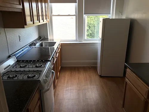1810 Commonwealth Ave #28 Photo 1