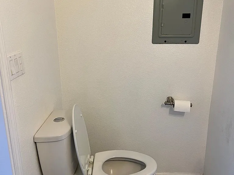 bathroom , toilet