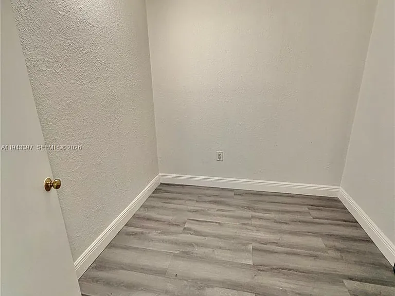 9273 Collins Ave #501 — Photo 5