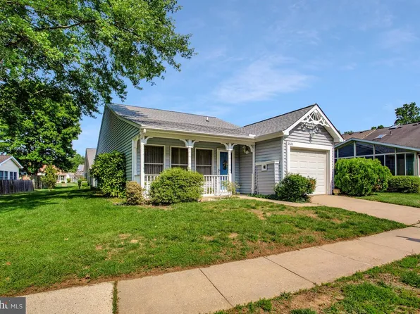 2828 Berth Ct, Annapolis, MD 21401