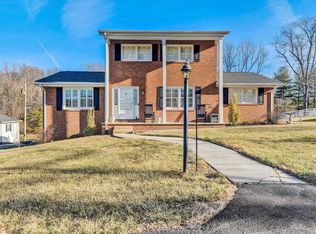 4720 Blue Ridge Tpke, Fincastle, VA 24090