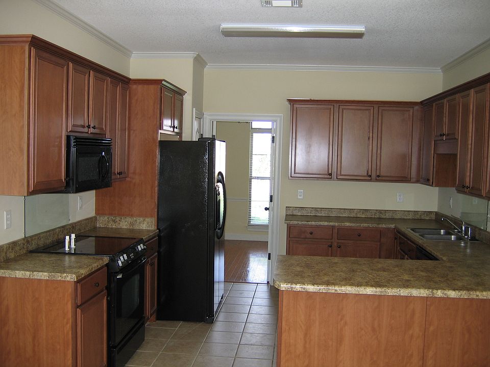 2nd image of 9628 Woodland Creek Ln
