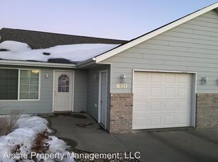 610 N 9th Ave, Brandon, SD 57005