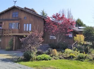 416 N 3rd St, La Conner, WA 98257
