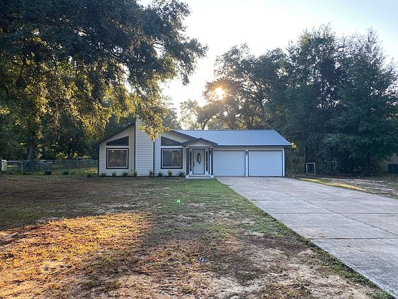 3rd image of 4636 Bradley Dr