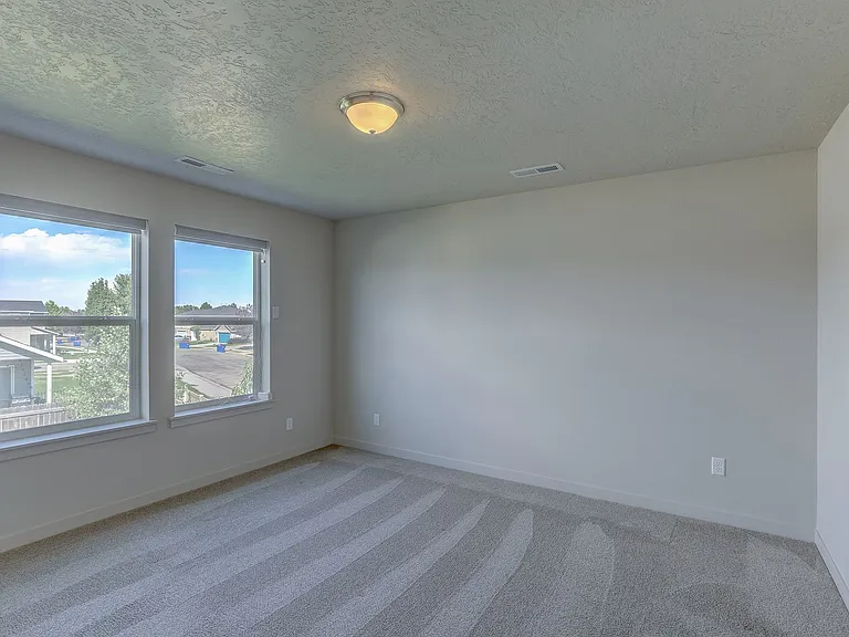 7505 S Foremast Ave — Photo 36