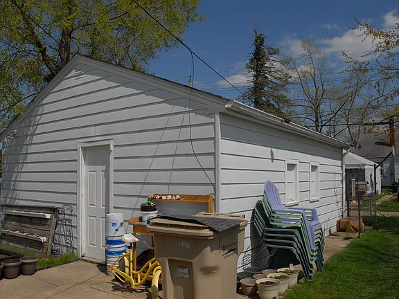 4th image of 510 S Gladstone Ave