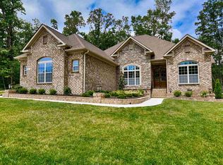 25 Emerald Pt SE, Huntsville, AL 35803