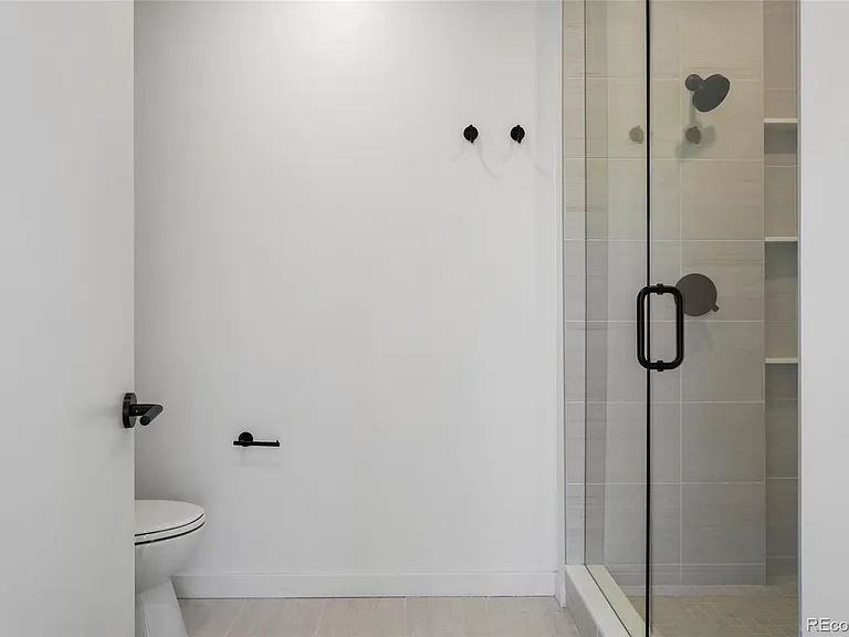 1601 Park Ave #302 — Photo 28