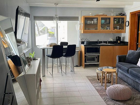 2nd image of 3500 S OCEAN Boulevard #211