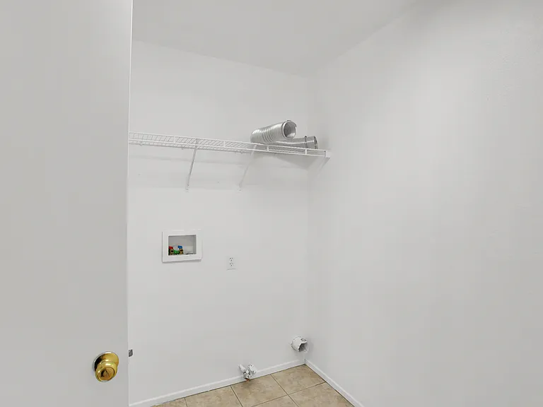 147 Playa Ct — Photo 43