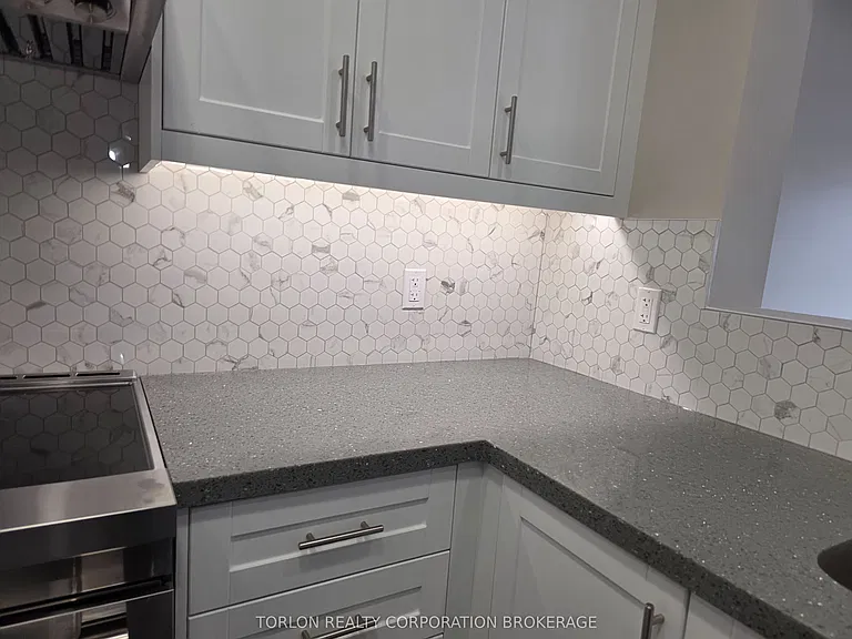 438 William Dunn Cres — Photo 6