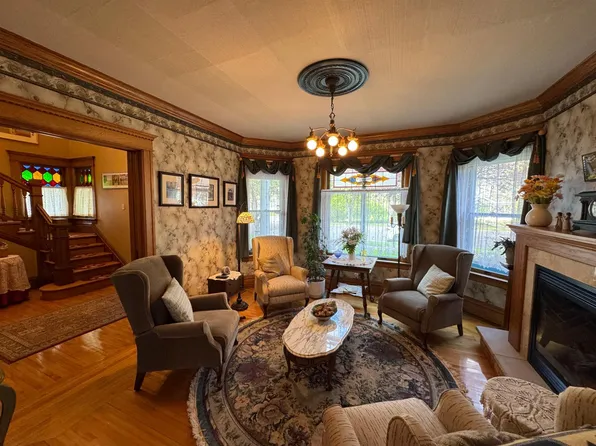 312 7th Ave S, Princeton, MN 55371