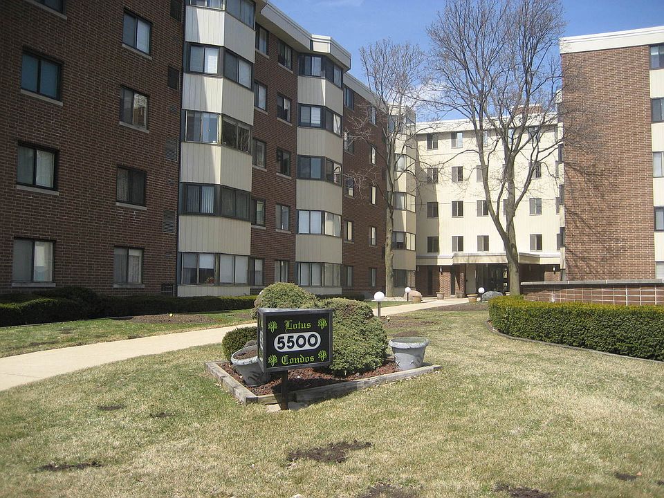 1st image of 5500 Lincoln Ave Unit 205