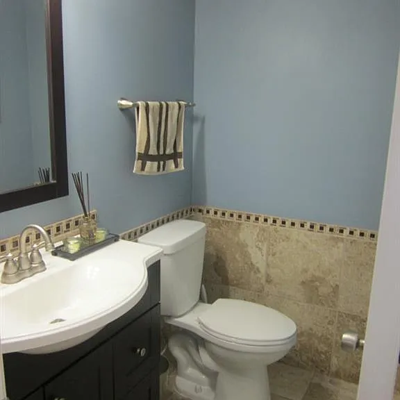 5660 Elm Hill Dr — Photo 1