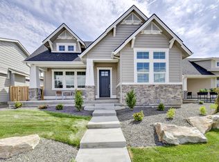 3951 W Farm View Dr, Boise, ID 83714