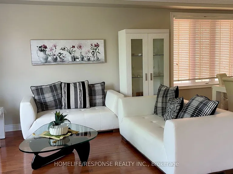 1382 Storey Dr — Photo 9