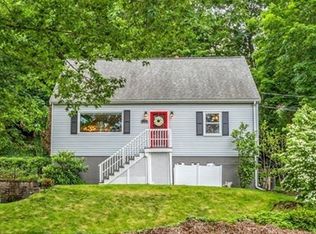 91 Cambridge Rd, Woburn, MA 01801