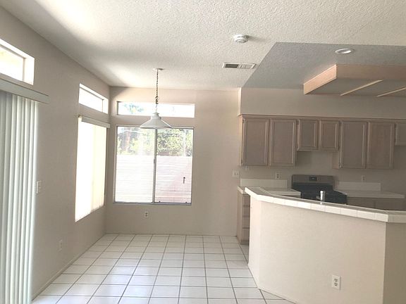 4th image of 69920 McCallum Way