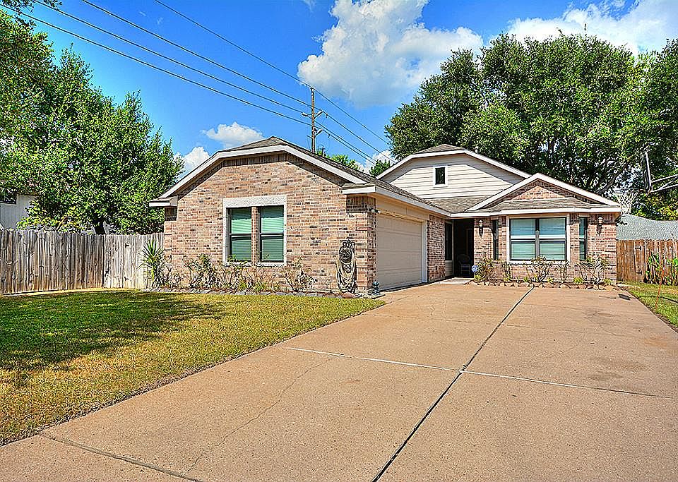 1st image of 1818 Whiteback Dr