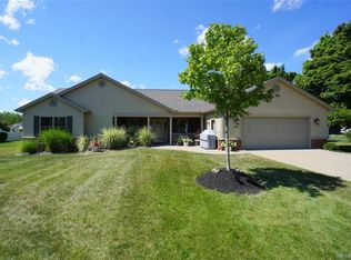 5622 Bowmiller Rd, Lockport, NY 14094