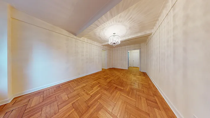 Rented by Bond New York | media 19