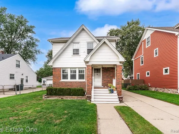 3137 Royal Ave, Berkley, MI 48072