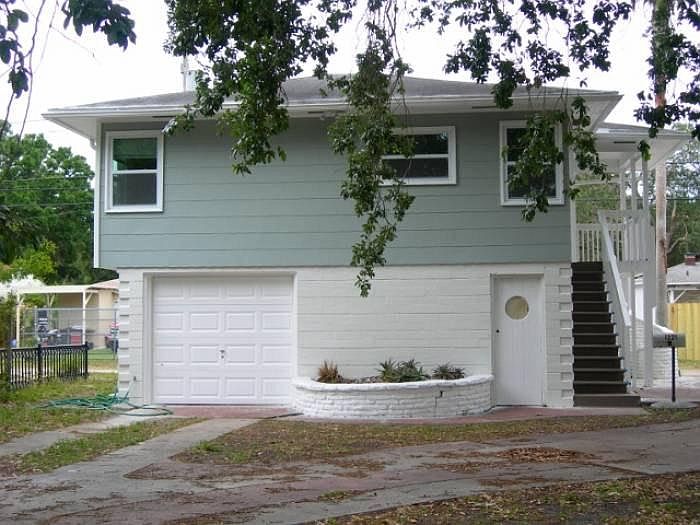 1st image of 1221 55th Ave N