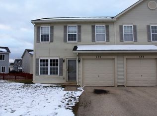 690 S Edward Dr, Romeoville, IL 60446