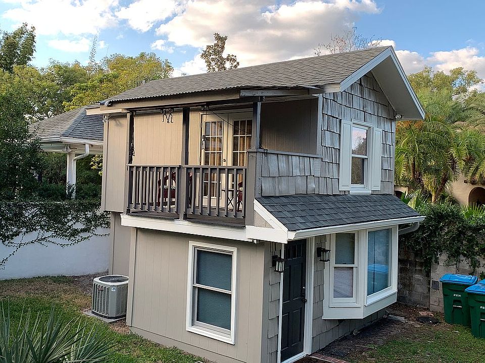 Guest cottage