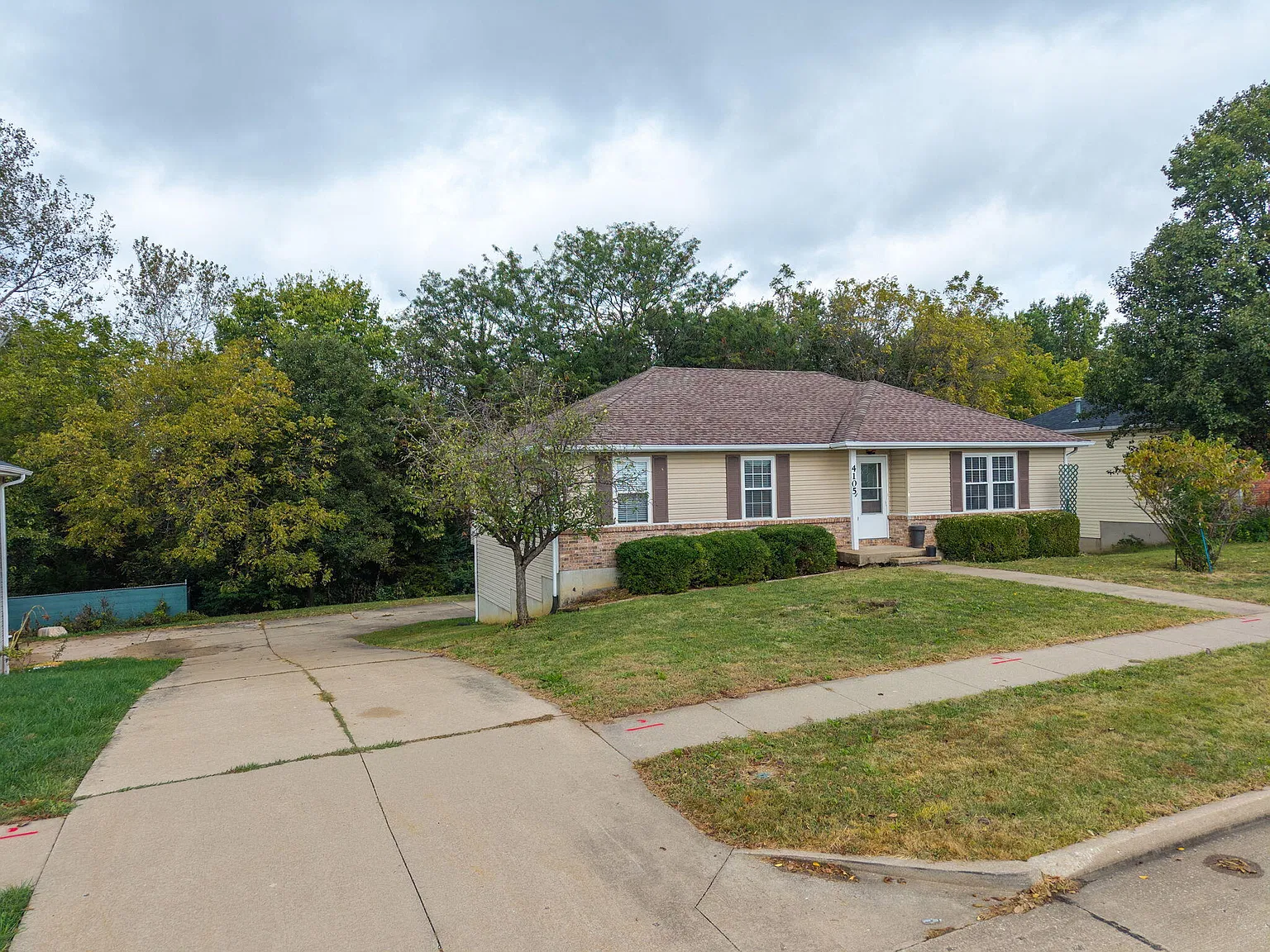 4 bed, 2.5 bath, 1963 sqft, $1,850 — Photo 4