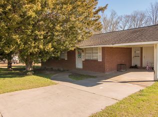 102 Circle Dr, Sumrall, MS 39482